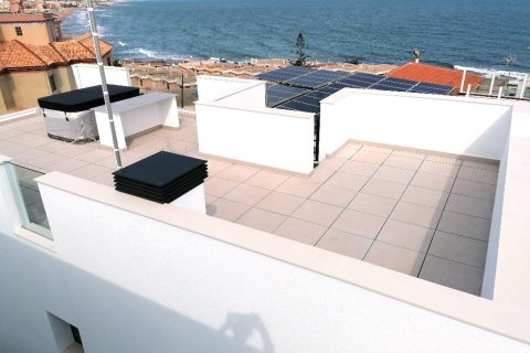 Villa à vendre à Torrevieja, Alicante, Espagne, 3 chambres, 175 m2 No. 144813 - photo 18