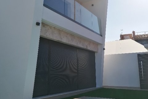 Villa à vendre à Torrevieja, Alicante, Espagne, 3 chambres, 175 m2 No. 144813 - photo 24