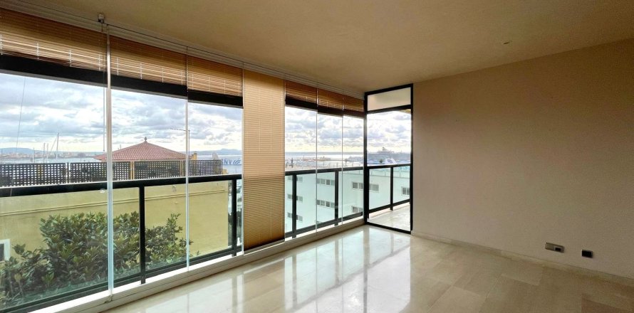 Квартира в Пальма-де-Майорка, Майорка, Испания 3 спальни, 140м2 №140531