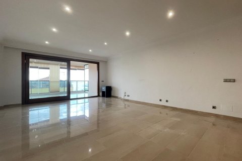 Apartament w Palma de Majorca, Mallorca, Hiszpania 3 sypialnie, 140 mkw. nr 140532 – zdjęcie 1