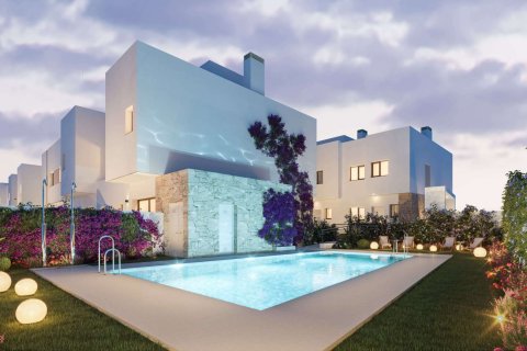 Hus i Malaga, Spanien 4 sovrum, 128.58 kvm. Nr. 177696