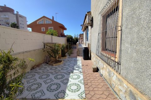 Villa en venta Torrevieja, Alicante, España 4 dormitorios, 195 m2 No. 113168 - foto 23