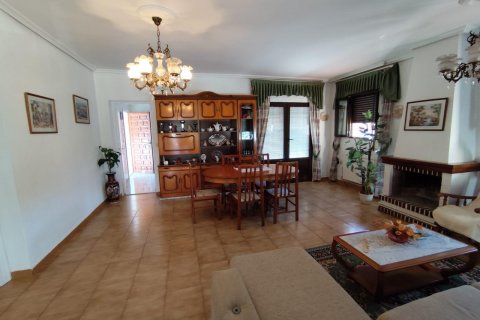 Villa en venta Torrevieja, Alicante, España 4 dormitorios, 195 m2 No. 113168 - foto 5