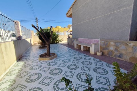 Villa en venta Torrevieja, Alicante, España 4 dormitorios, 195 m2 No. 113168 - foto 25