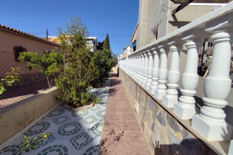 Villa en venta Torrevieja, Alicante, España 4 dormitorios, 195 m2 No. 113168 - foto 22