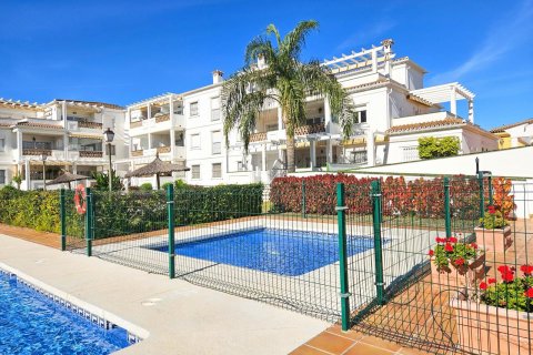 Apartment for rent Marbella, Malaga, Spain 3 bedrooms, 136 sq.m. No. 109565 - photo 12