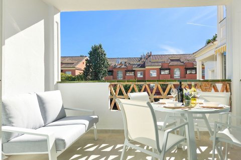 Apartment for rent Marbella, Malaga, Spain 3 bedrooms, 136 sq.m. No. 109565 - photo 24