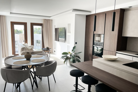 Kattohuoneisto myytävänä Marbella, Malaga, Espanja, 3 makuuhuonetta, 100 m2 No. 109572 - kuva 8