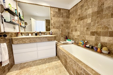 Wohnung zum Verkauf Estepona, Malaga, Spanien 2 Schlafzimmer, 100 m2 Nr. 109564 - Foto 12