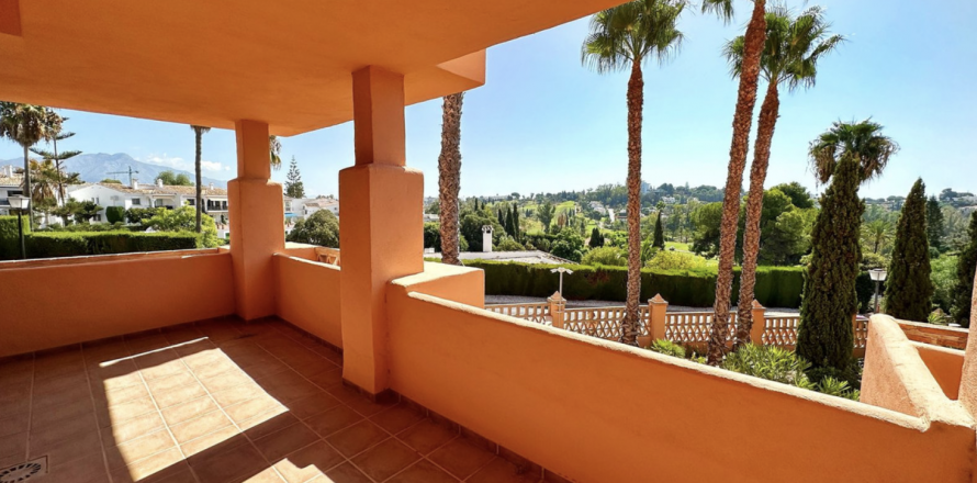 Apartment Estepona, Malaga, Espagne 78 m2 No. 109568