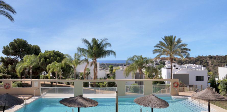 Lägenhet Estepona, Malaga, Spanien 3 sovrum, 137 kvm. Nr. 109600