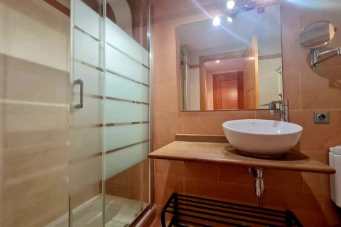 Apartment for rent in Palma de Majorca, Mallorca, Spain 2 bedrooms, 90 sq.m. No. 143602 - photo 11