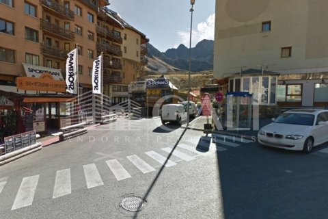 Liikekiinteistö Principado De Andorra (Ninguna Poblacion Tiene C.P.), Lleida, Espanja 199 m2 No. 156737