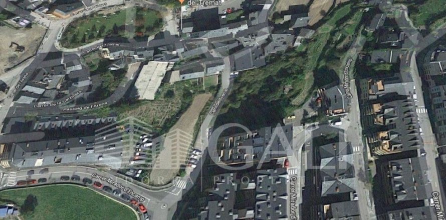 Tontti Principado De Andorra (Ninguna Poblacion Tiene C.P.), Lleida, Espanja 4400 m2 No. 156735