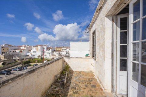 Kaupunkipientalo myytävänä Mahon, Menorca, Espanja, 6 makuuhuonetta, 305 m2 No. 151998 - kuva 10