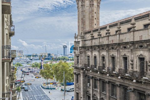 Продажа квартиры в Барселона, Испания 3 спальни, 119м2 №164883 - фото 27