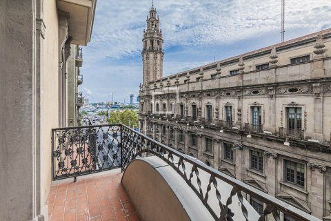Продажа квартиры в Барселона, Испания 3 спальни, 119м2 №164883 - фото 26