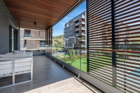 Продажа квартиры в Эсплугес-де-Льобрегат, Барселона, Испания 3 спальни, 120м2 №164882 - фото 3