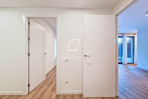 Аренда квартиры в Виланова-и-ла-Желтру, Барселона, Испания 3 спальни, 92м2 №164880 - фото 2