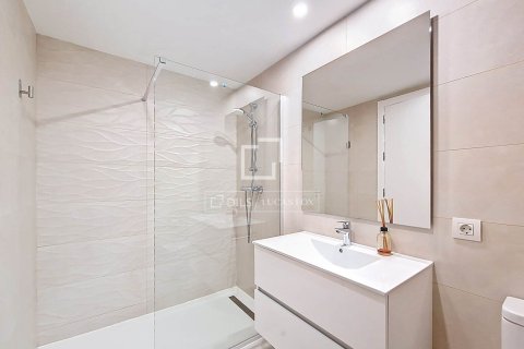 Аренда квартиры в Виланова-и-ла-Желтру, Барселона, Испания 3 спальни, 92м2 №164880 - фото 26