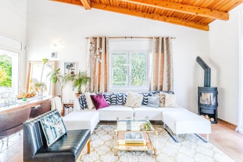 Villa for sale in Sitges, Barcelona, Spain 4 bedrooms, 254 sq.m. No. 164885 - photo 7