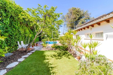 Villa for sale in Sitges, Barcelona, Spain 4 bedrooms, 254 sq.m. No. 164885 - photo 12