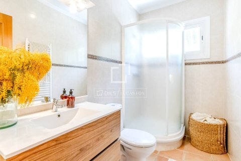 Villa for sale in Sitges, Barcelona, Spain 4 bedrooms, 254 sq.m. No. 164885 - photo 15