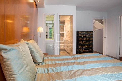 Villa for sale in Alella, Barcelona, Spain 3 bedrooms, 267 sq.m. No. 164884 - photo 18