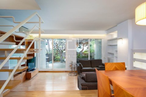 Villa for sale in Alella, Barcelona, Spain 3 bedrooms, 267 sq.m. No. 164884 - photo 11