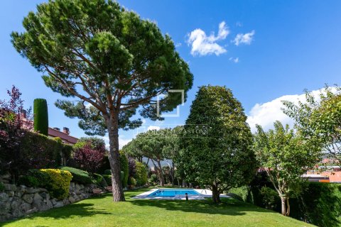 Villa for sale in Alella, Barcelona, Spain 3 bedrooms, 267 sq.m. No. 164884 - photo 28