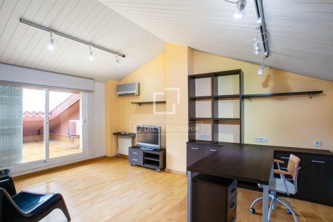 Villa for sale in Alella, Barcelona, Spain 3 bedrooms, 267 sq.m. No. 164884 - photo 23