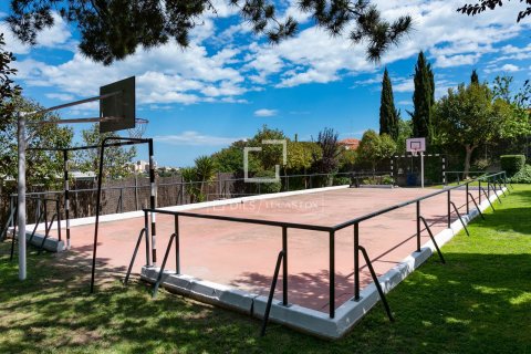 Villa for sale in Alella, Barcelona, Spain 3 bedrooms, 267 sq.m. No. 164884 - photo 26