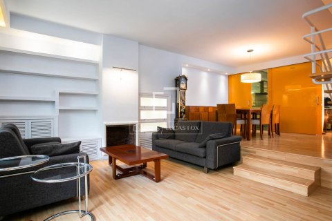 Villa for sale in Alella, Barcelona, Spain 3 bedrooms, 267 sq.m. No. 164884 - photo 10