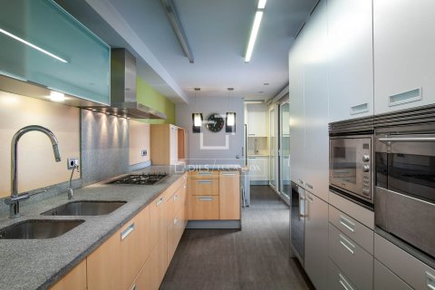 Villa for sale in Alella, Barcelona, Spain 3 bedrooms, 267 sq.m. No. 164884 - photo 15