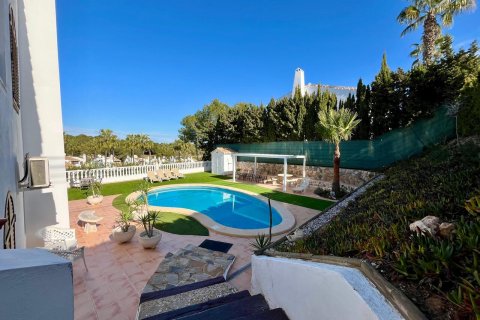 Villa till salu Alicante, Spanien 4 sovrum, 184 kvm. Nr. 139453 - foto 6