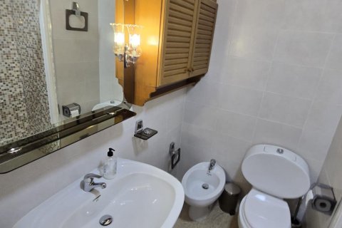 Lägenhet till salu Torrevieja, Alicante, Spanien 4 sovrum, 130 kvm. Nr. 139450 - foto 23