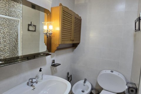 Lägenhet till salu Torrevieja, Alicante, Spanien 4 sovrum, 130 kvm. Nr. 139450 - foto 20