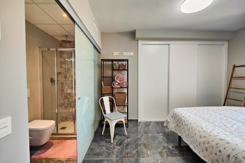 Продажа квартиры в Аликанте, Испания 2 спальни, 71м2 №151825 - фото 23