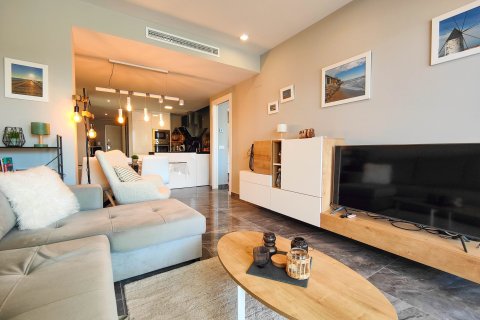 Продажа квартиры в Аликанте, Испания 2 спальни, 71м2 №151825 - фото 12