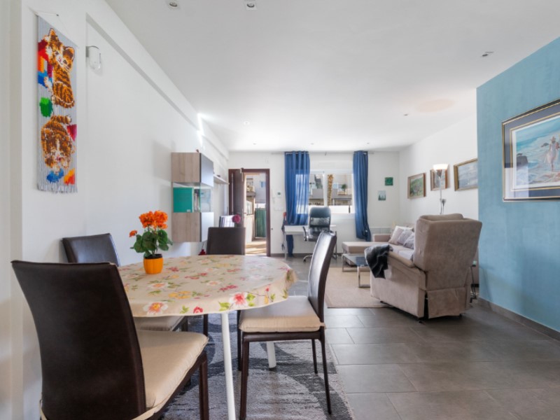 Apartment in Torrevieja, Alicante, Spain 2 bedrooms,  No. 151827
