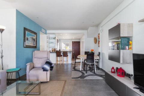 Apartament w Torrevieja, Alicante, Hiszpania 2 sypialnie,  nr 151827 – zdjęcie 8