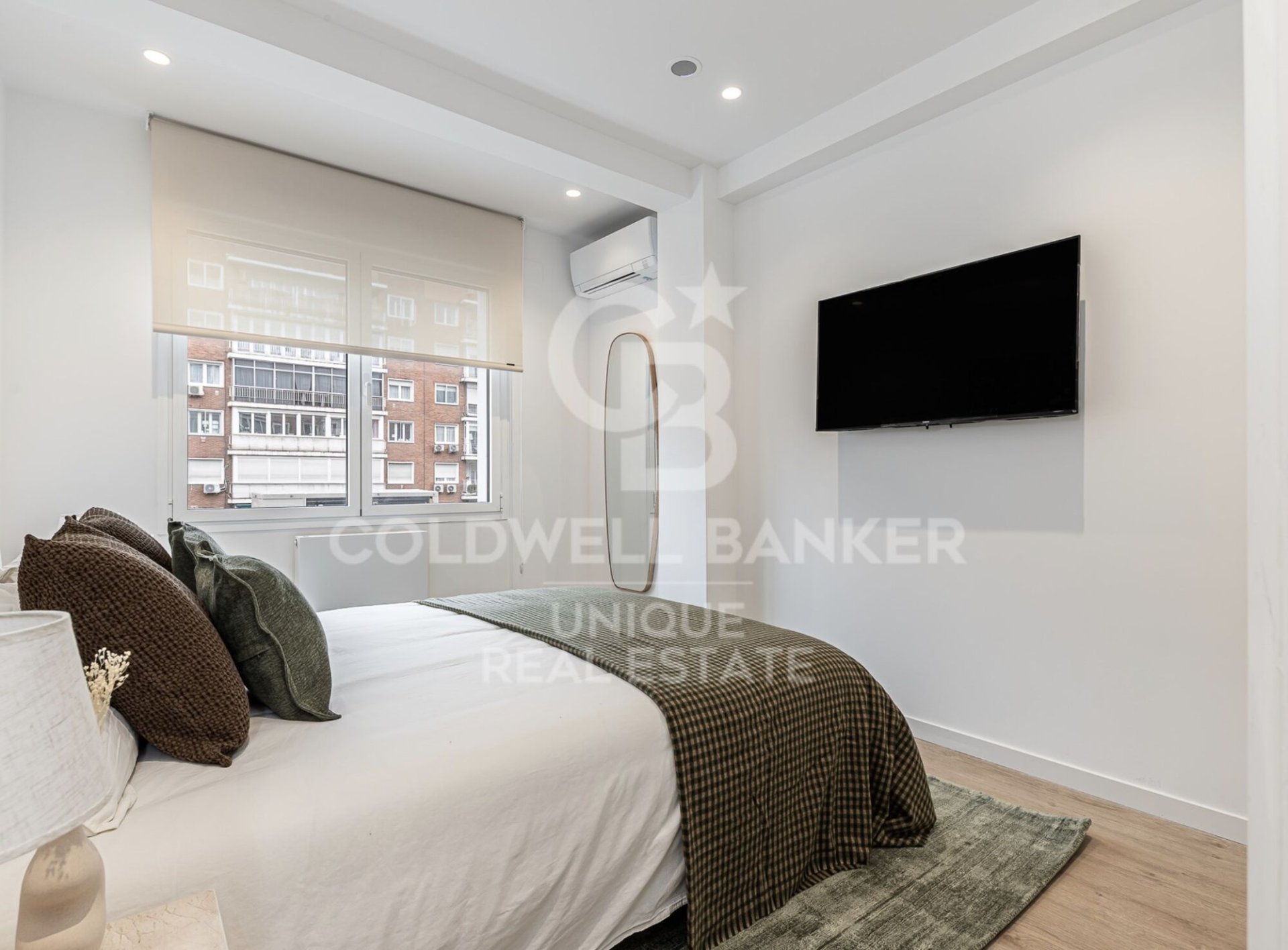 Apartment in Madrid, Spain 3 bedrooms, 103 sq.m. No. 179057
