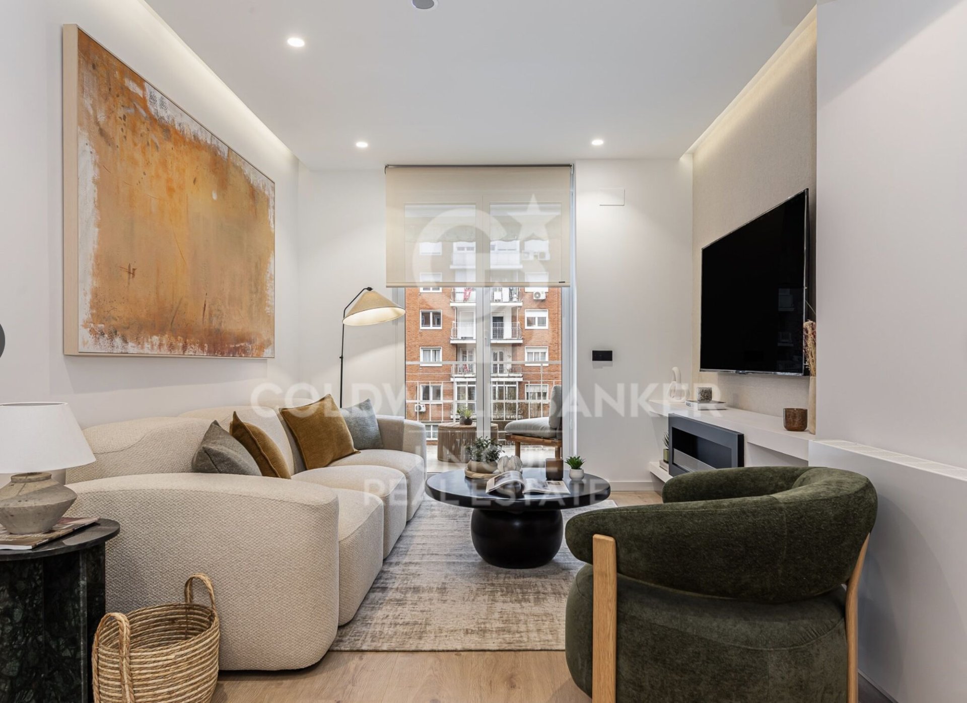Apartment in Madrid, Spain 3 bedrooms, 103 sq.m. No. 179057