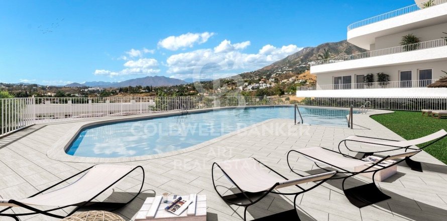 Apartment à Fuengirola, Malaga, Espagne 3 chambres, 193 m2 No. 179059
