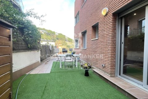Apartment à vendre à Barcelona, Espagne, 3 chambres, 80 m2 No. 179056 - photo 3