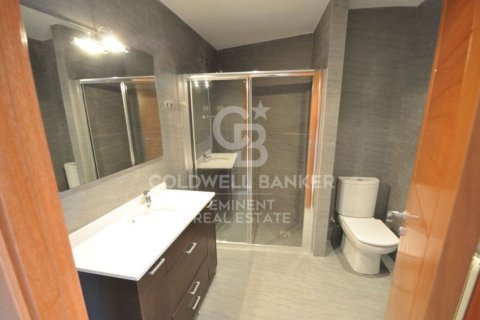 Apartment à vendre à Barcelona, Espagne, 3 chambres, 80 m2 No. 179056 - photo 10