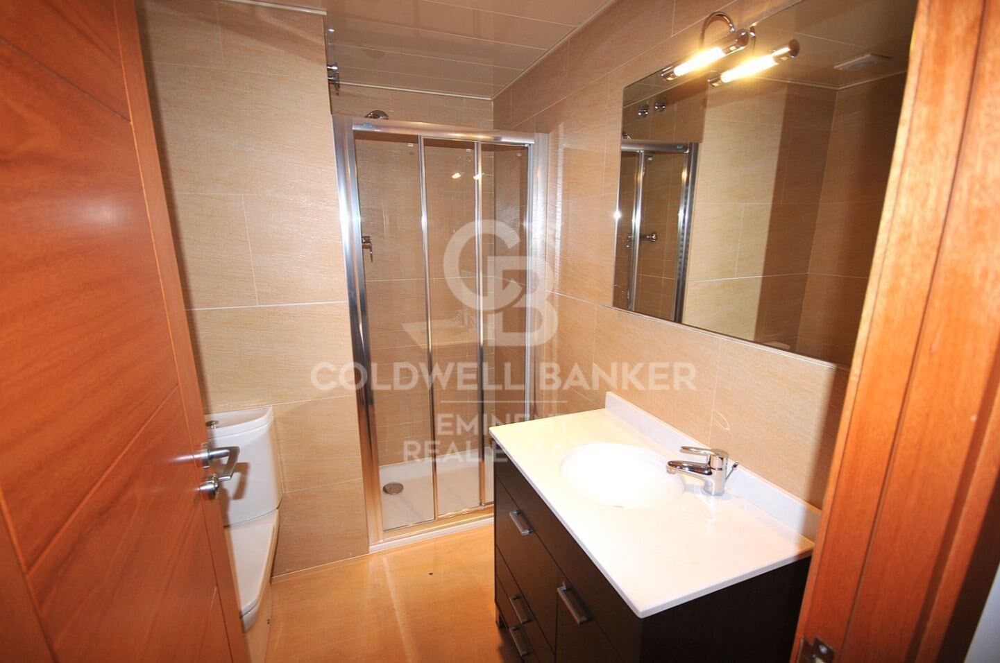 Apartment in Barcelona, Spain 3 bedrooms, 80 sq.m. No. 179056