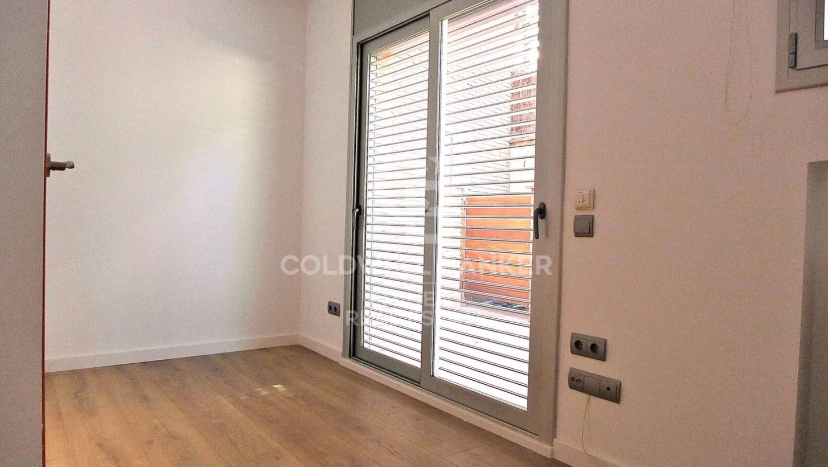 Apartment in Barcelona, Spain 3 bedrooms, 80 sq.m. No. 179056
