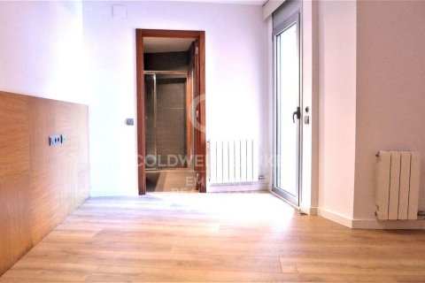 Apartment à vendre à Barcelona, Espagne, 3 chambres, 80 m2 No. 179056 - photo 16
