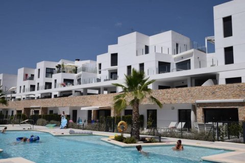 Lägenhet till salu i Torrevieja, Alicante, Spanien 2 sovrum, 84 kvm. Nr. 142874 - foto 1